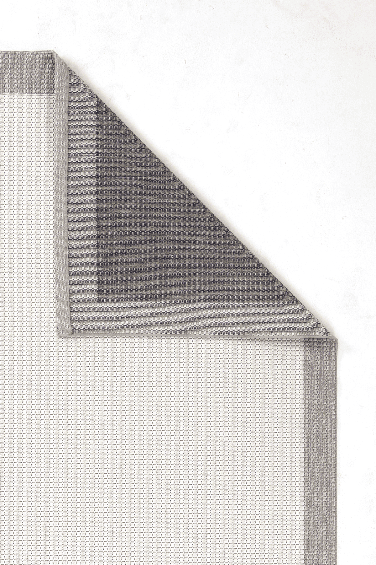 Lora 3212 Gri - Çerçeveli Modern Pamuk Tabanlı Polyester Halı