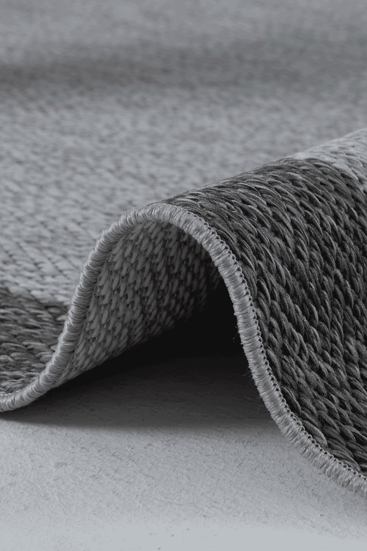 Dekorenti Lora 3213 Antrasit  - Çerçeveli Modern Pamuk Tabanlı Polyester Halı