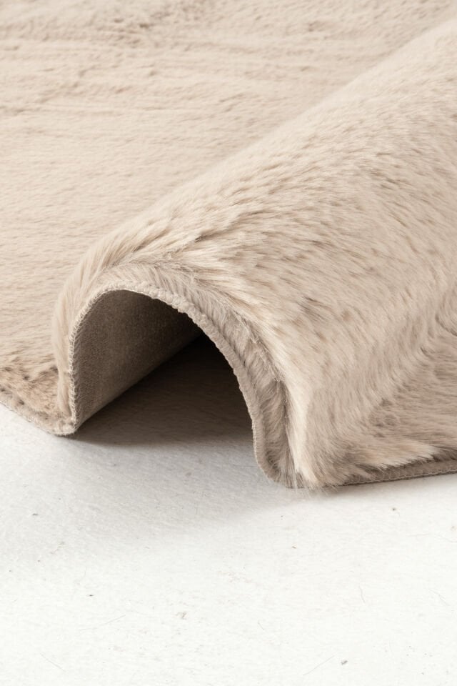 Wonder 9703 Vizon Peluş Halı - Post Şıklığıyla Derin Konfor 120x185