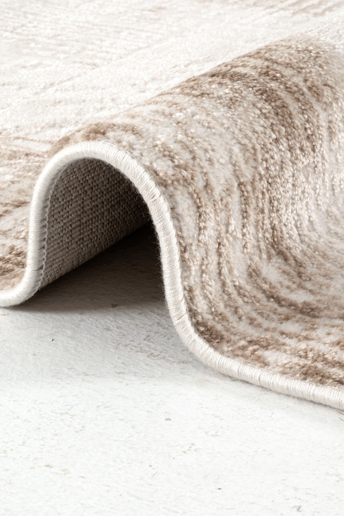 Enti Thema 9405 Bej - Modern Geometrik Desenli Akrilik Halı