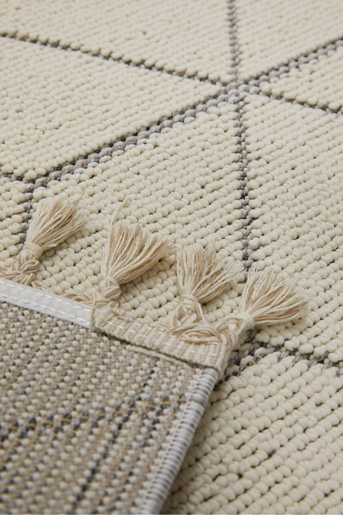 Dekorenti Bukle 1407 Beyaz - Üç Boyutlu Geometrik Desenli Tozumaz Halı