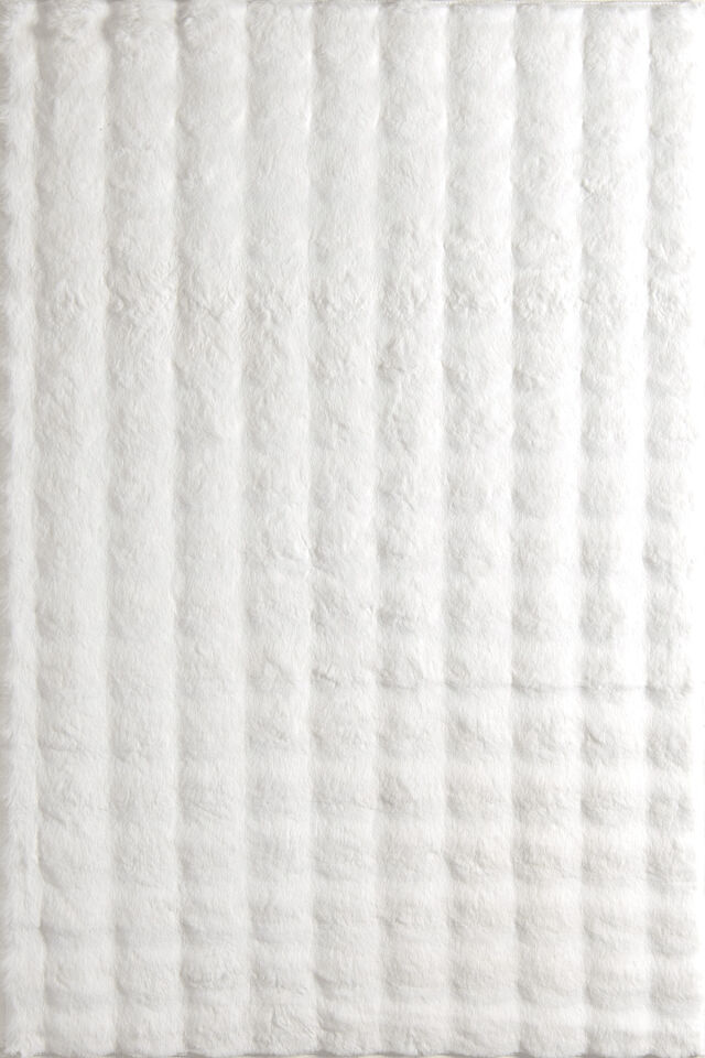 Nice 9301 Beyaz - Yumuşacık Dokusu ve Sade Şıklığıyla Modern Halı