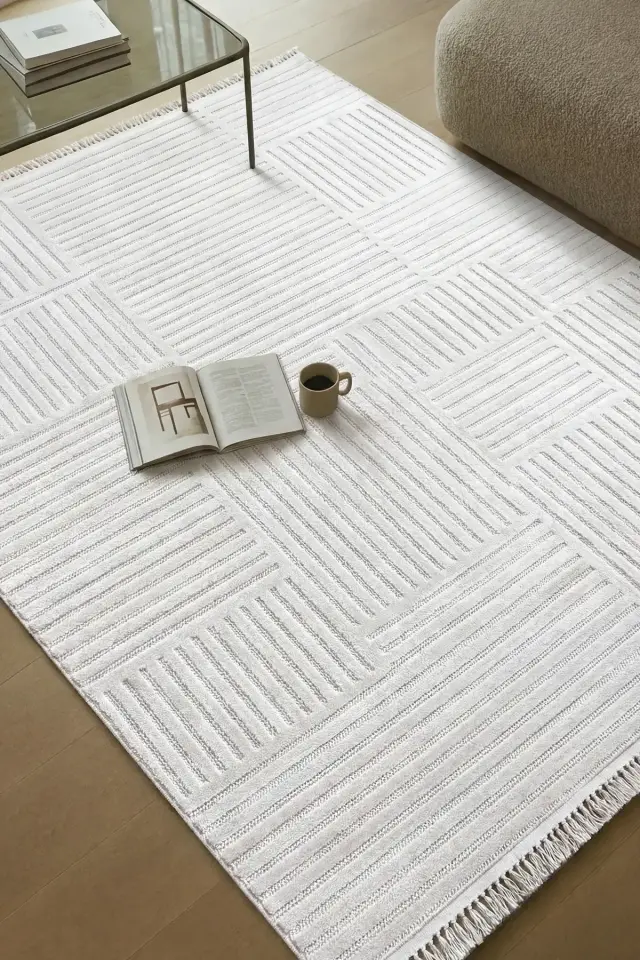 Dekorenti Prag 9203 Açık Gri – Modern Örgü Saçaklı Yumuşak Tuşeli İskandinav Halı