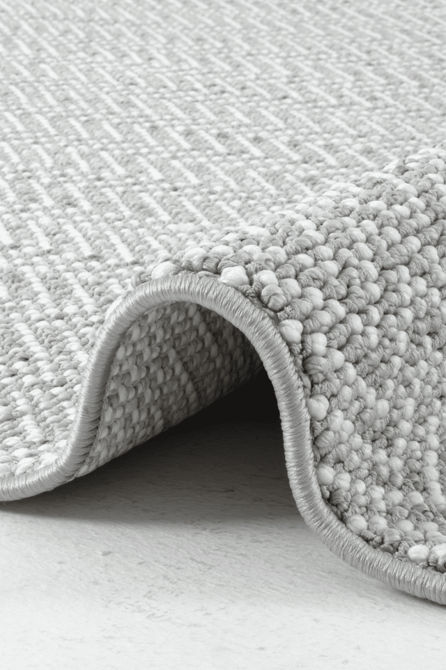 Dekorenti Piana 1109 Gri – Pamuk Tabanlı Örgü Saçaklı Modern Polyester Halı