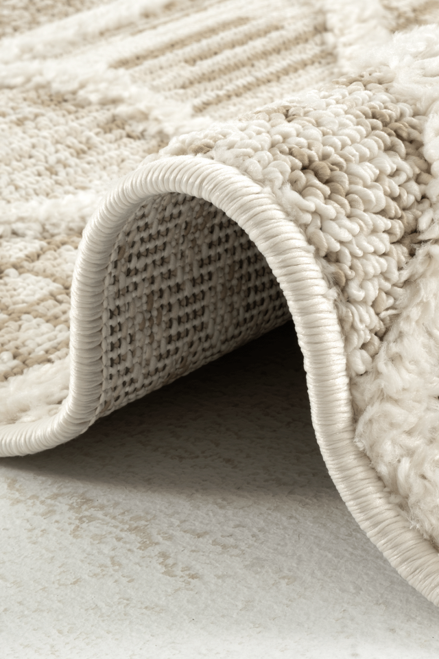 Step 2201 Krem Oval - Yumuşak Tozumaz  Dayanıklı Modern Halı 080x150