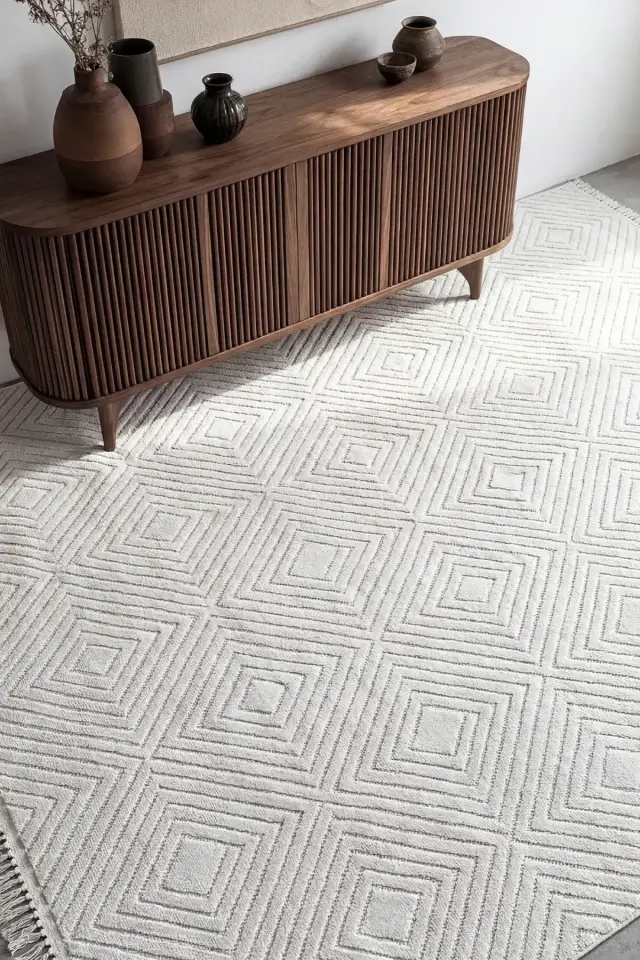 Dekorenti Prag 9207 Açık Gri – Modern Örgü Saçaklı Yumuşak Tuşeli İskandinav Halı