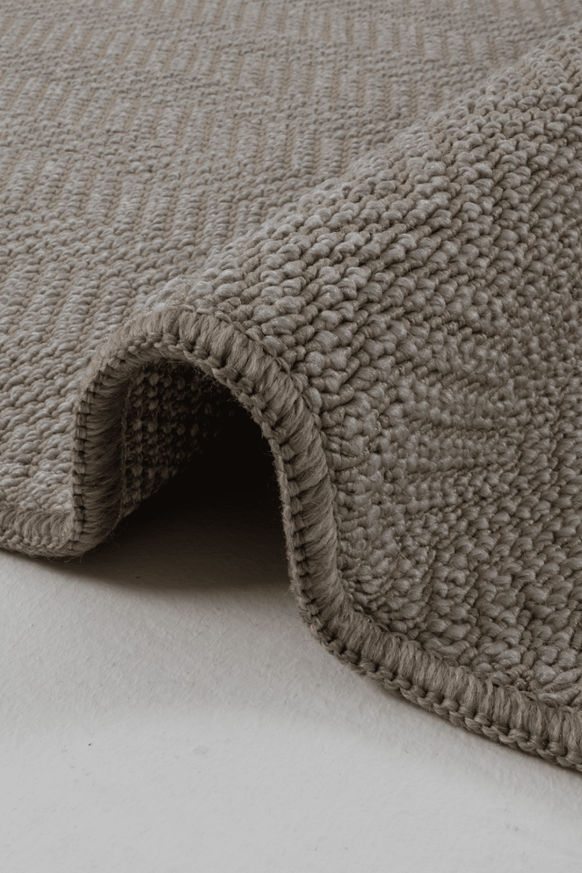 Antik 1803 Gri - Çoban Dikişli Jut Tabanlı Halı 200x290