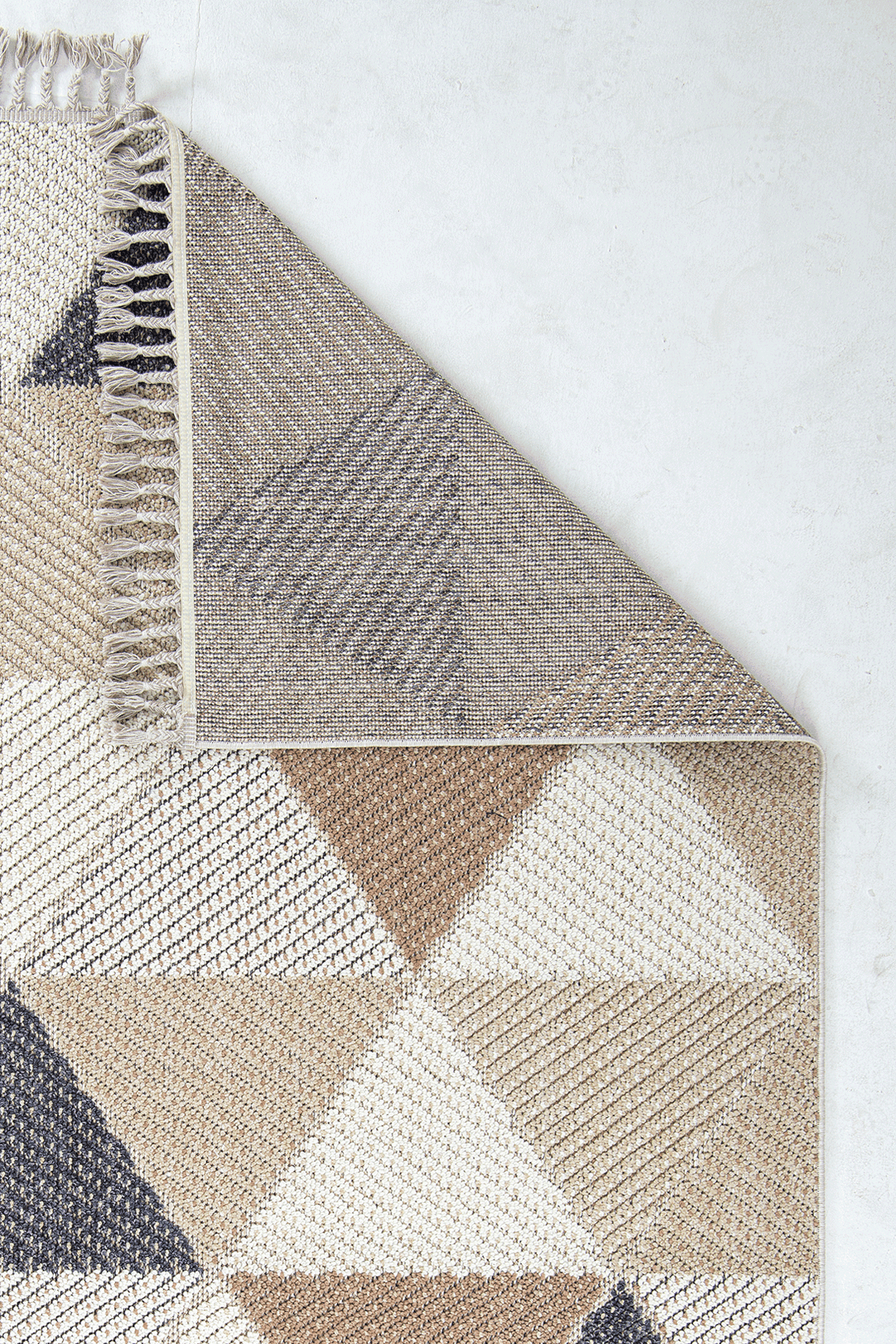 Bukle 1405 Sarı – Modern Geometrik Desenli Tozumaz Halı 160x230