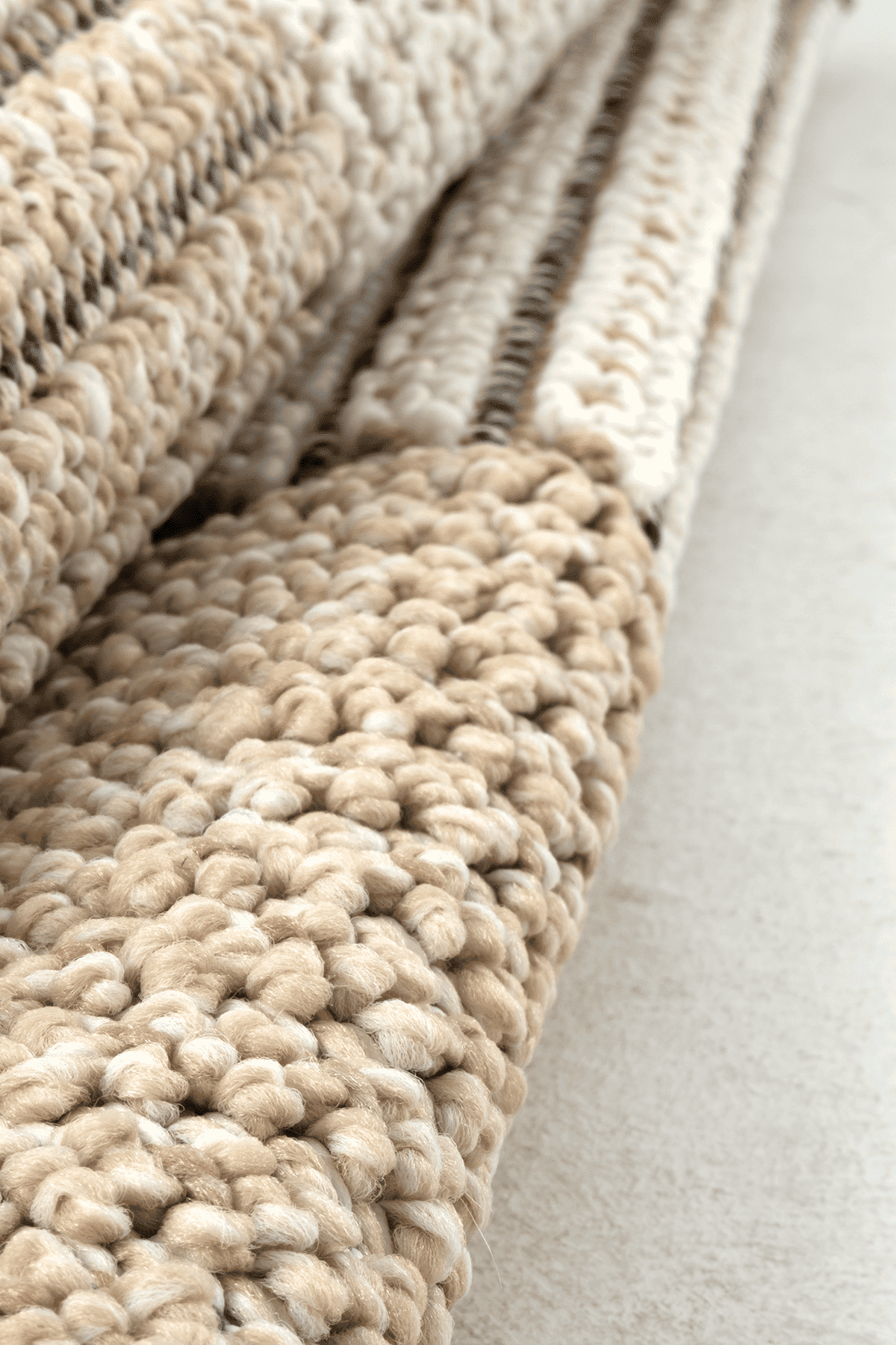 Dekorenti Bukle 1405 Sarı Oval – Geometrik Desenli Tozumaz Halı