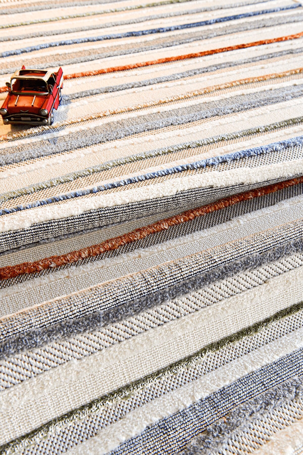 Dekorenti Polo 7803 Multi - Modern Renk Geçişli Çizgi Desenli Örgü Saçaklı Halı