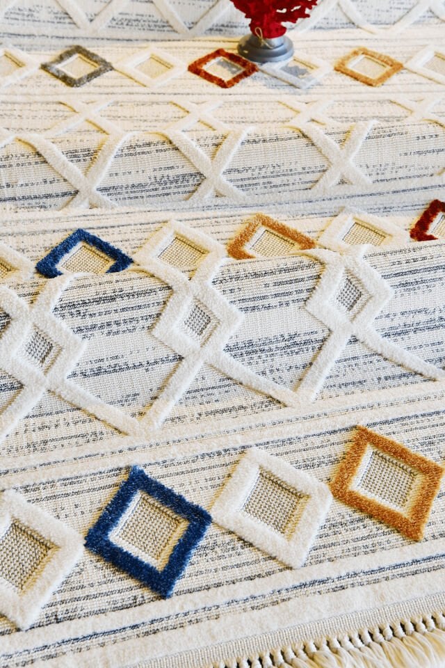 Dekorenti Polo 7805 Multi - Modern Etnik Baklava Desenli Örgü Saçaklı Halı